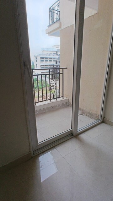 Building Lobby in 3 BHK Builder Floor at Sushant Lok 3, Sector 57 – for Sale