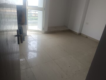 Room in 2 BHK Apartment at GH-7 Crossings Republik, Vijay Nagar – for Rent