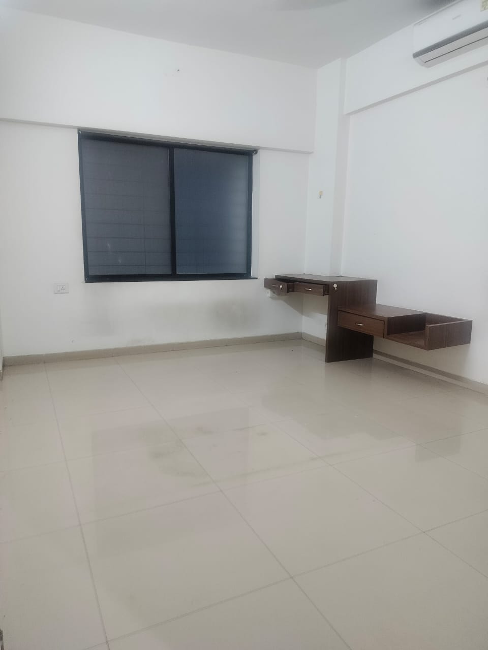 2 BHK Apartment For Rent in Arun Sane Orchid Towers