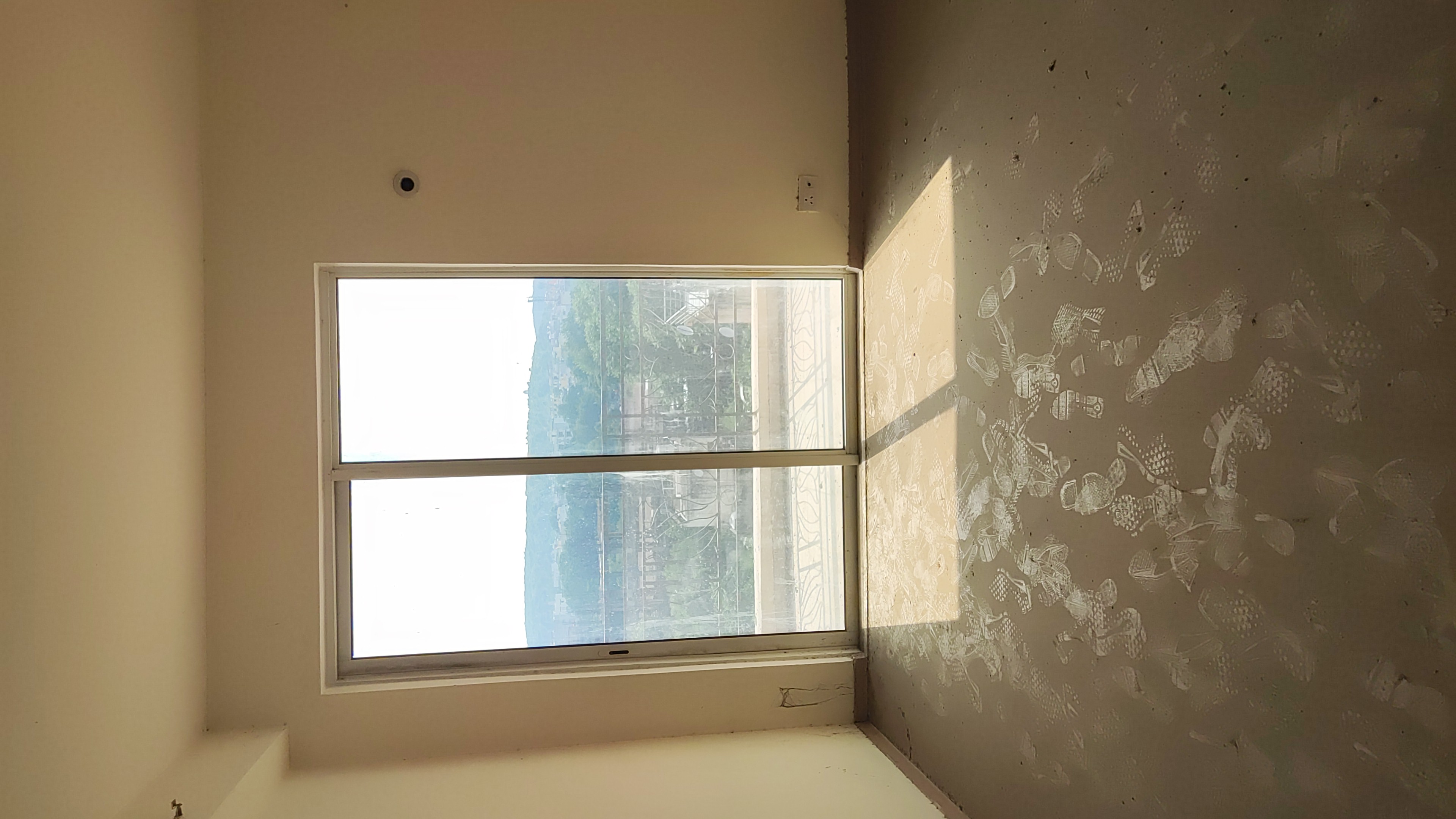 3.5 BHK + Pooja Room,Servant Room Apartment For Sale in DLF Express Greens