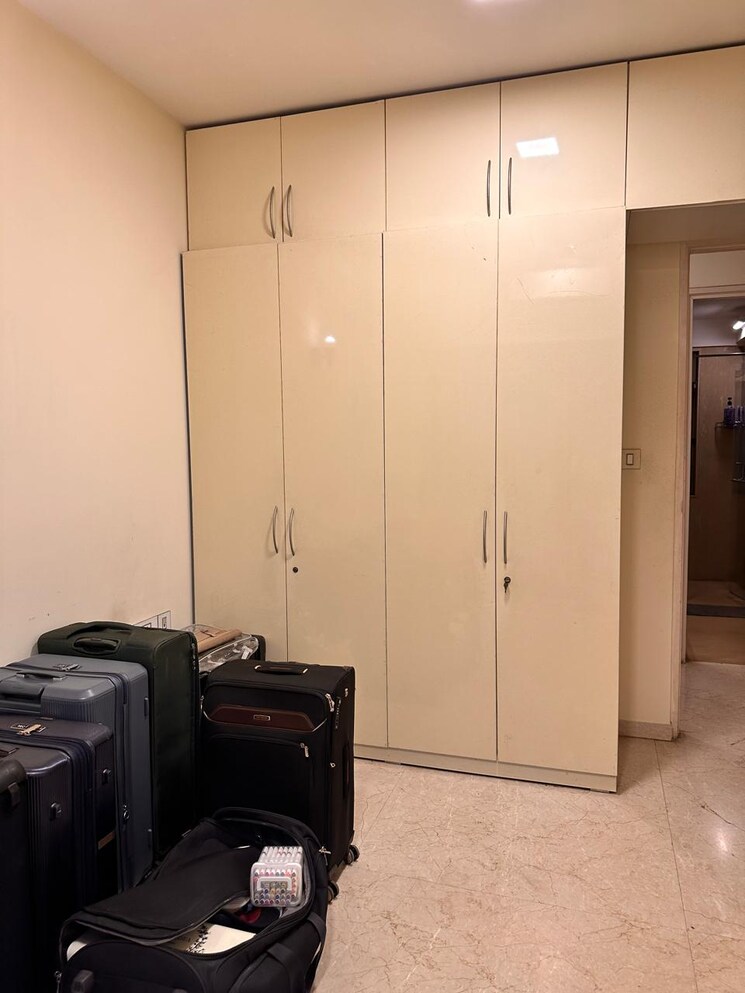 Living Room, adani-ten-bkc 3 Bedroom 1113 Sq.Ft. Apartment In Bandra East Mumbai 9140772