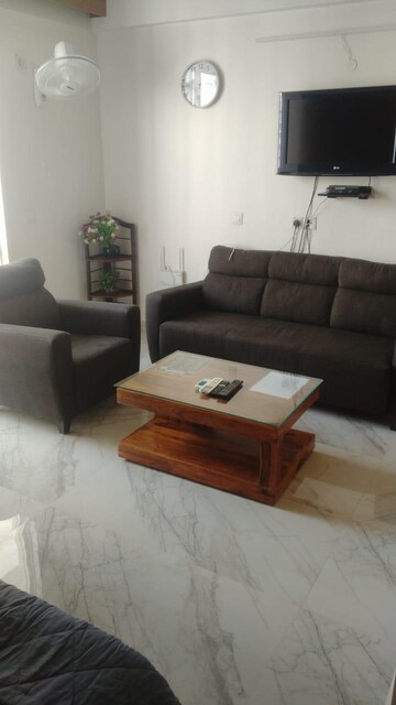 Living Room in 1 RK Independent House at Vibhuti Khand – for Rent