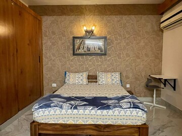 Bedroom in 1 RK Independent House at Vibhuti Khand – for Rent