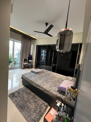 Master Bedroom in 3 BHK Apartment at Ashar Residency, Pokhran Road No Two – for Sale