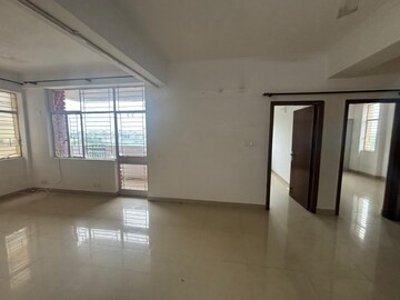 Room in 3 BHK Apartment at Vasant Kunj – for Rent