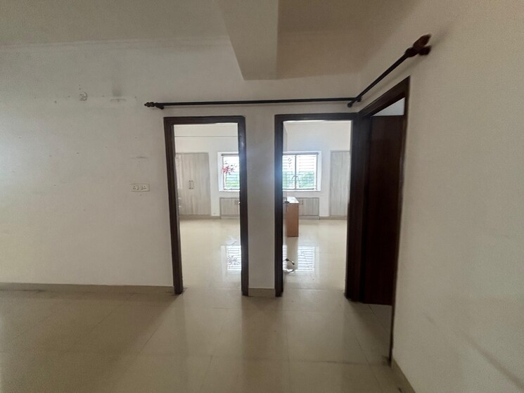 Room, vasant kunj 3 Bedroom 1500 Sq.Ft. Apartment In Vasant Kunj Delhi 9140773