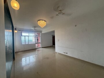 Room in 3 BHK Apartment at Vasant Kunj – for Rent