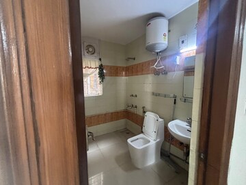 Bathroom in 3 BHK Apartment at Vasant Kunj – for Rent