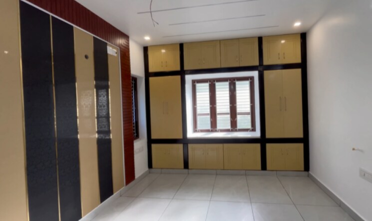 Room, whitefield road 2 Bedroom 1500 Sq.Ft. Villa In Whitefield Road Bangalore 9140809