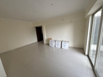 Room in 2 BHK Apartment at Kohinoor S3 Lifestyle, Pimple Saudagar – for Sale
