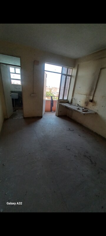 Room in 1 RK Builder Floor at Shiv Sai Park Apartments, Sector 87 – for Sale