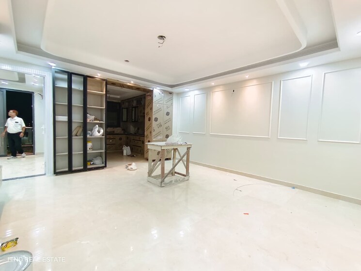 Room, shanti kunj 3 Bedroom 160 Sq.Yd. Builder Floor In Shanti Kunj Delhi 9140980