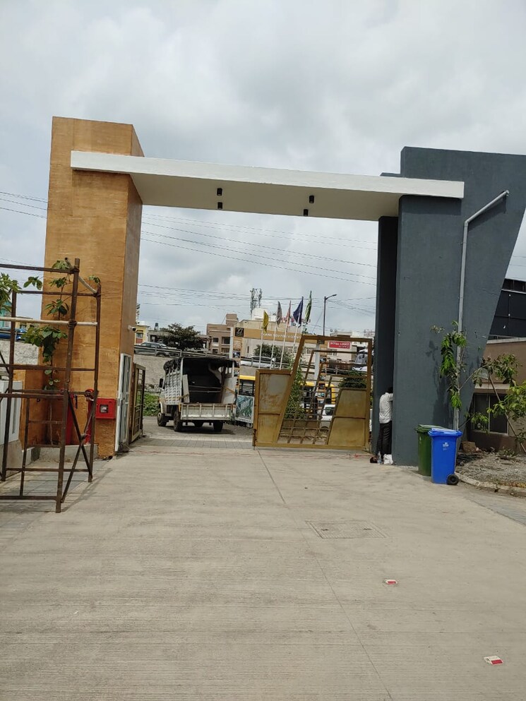  Parking, blue-27th-avenue 3 Bedroom 1500 Sq.Ft. Apartment In Bavdhan Pune 9140831