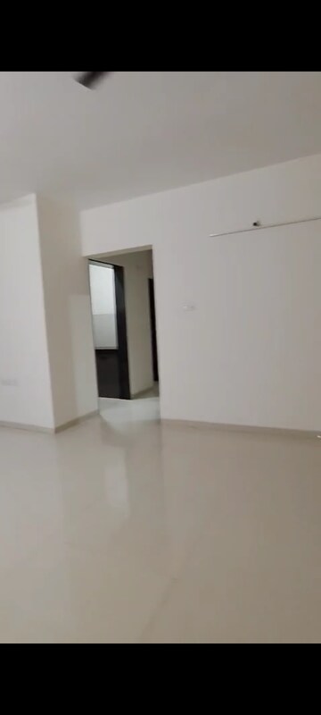 Room in 2 BHK Apartment at Acme Ozone, Manpada – for Rent
