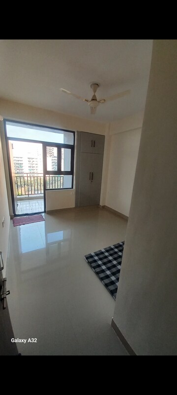 3 BHK Apartment For Sale in Amolik Sankalp, Sector 85