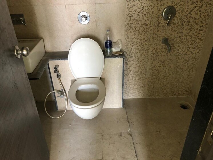 Bathroom, goel-ganga-bhagyoday 2 Bedroom 1100 Sq.Ft. Apartment In Sinhagad Pune 9140974