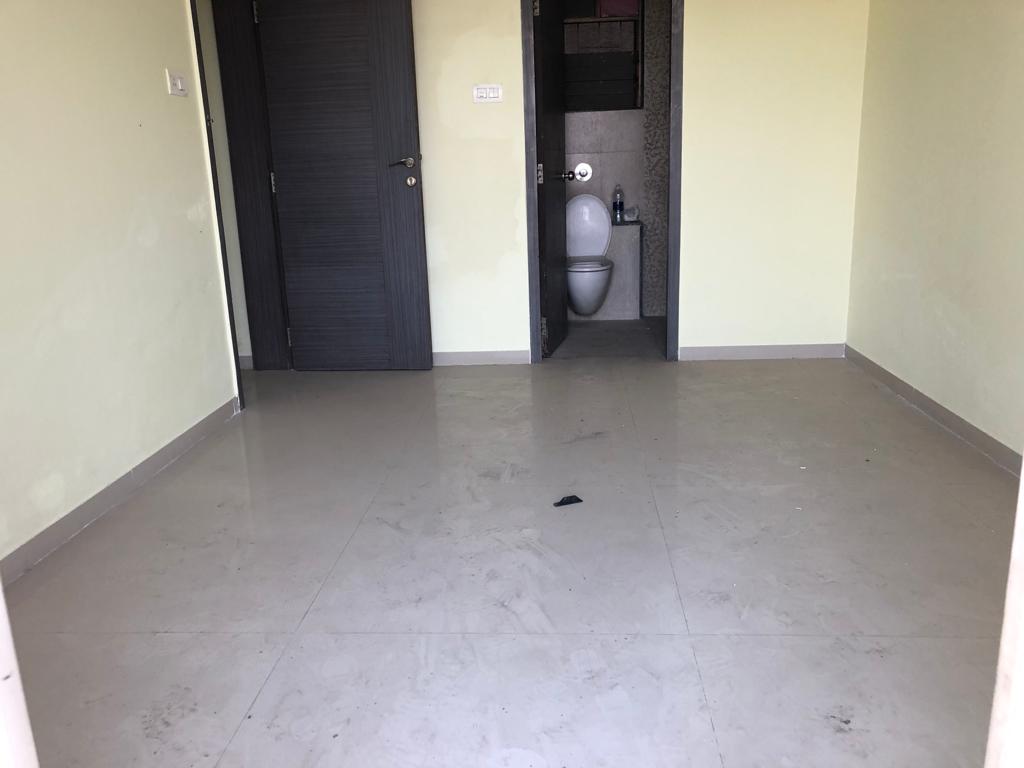 2 BHK + Servant Room 1100 Sq.Ft. Apartment in Goel Ganga Bhagyoday