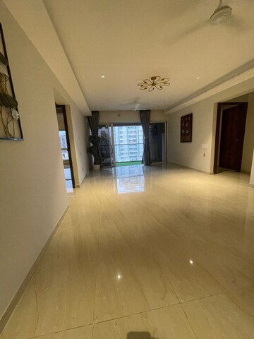 Room in 2 BHK Apartment at Garden Grove, Borivali West – for Sale