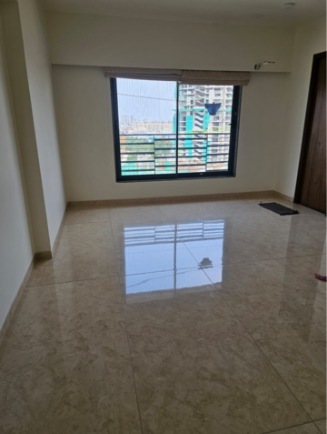 Room in 4 BHK Apartment at Science City – for Rent