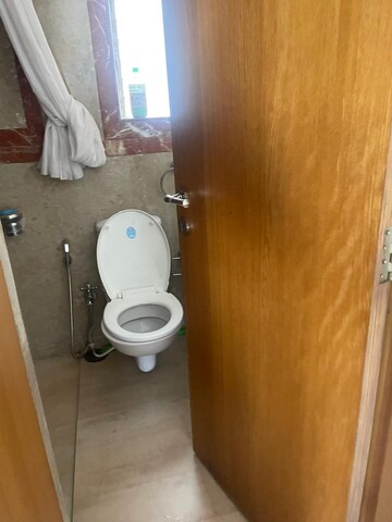 Bathroom in 3 BHK Apartment at Tardeo – for Rent