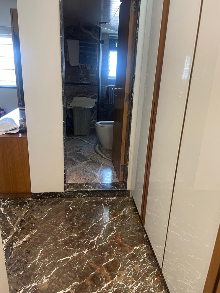 undefined, tardeo 3 Bedroom 2000 Sq.Ft. Apartment In Tardeo Mumbai 9141135