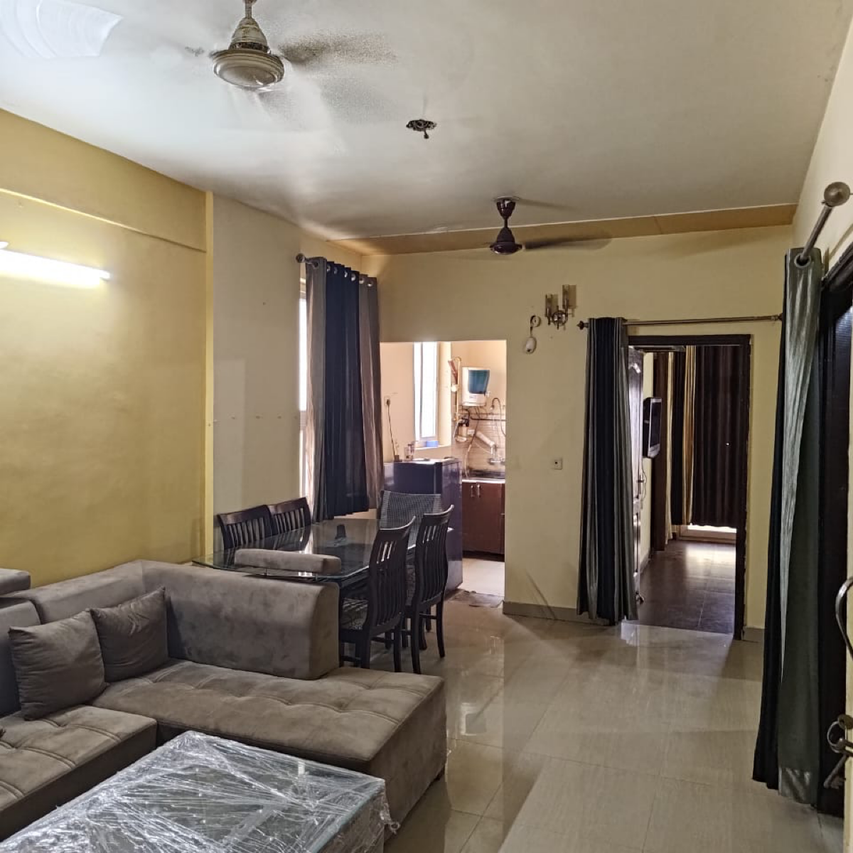 3 BHK Apartment For Rent in Gulmohur Garden