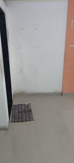 Room in 1 BHK Apartment at Gopal Krishna Sankul, Naigaon East – for Sale