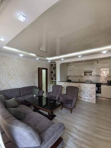 Living Room in 3 BHK Builder Floor at Surajmal Vihar – for Sale