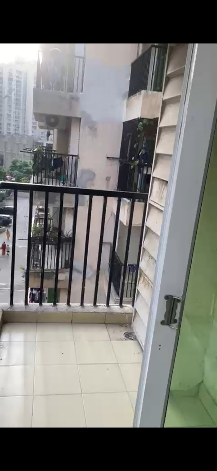 Balcony, gaur-city-1st-avenue 3 Bedroom 1400 Sq.Ft. Apartment In Sector 4 Greater Noida Greater Noida 9141296