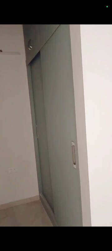 Building Lobby in 2.5 BHK Apartment at Smart World Gems, Sector 89 – for Rent