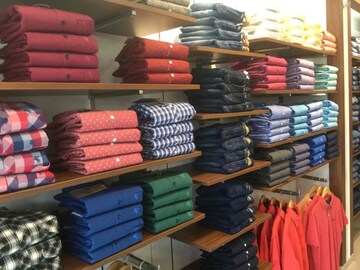  Shop – Exterior View View at Sector 14 - for Rent
