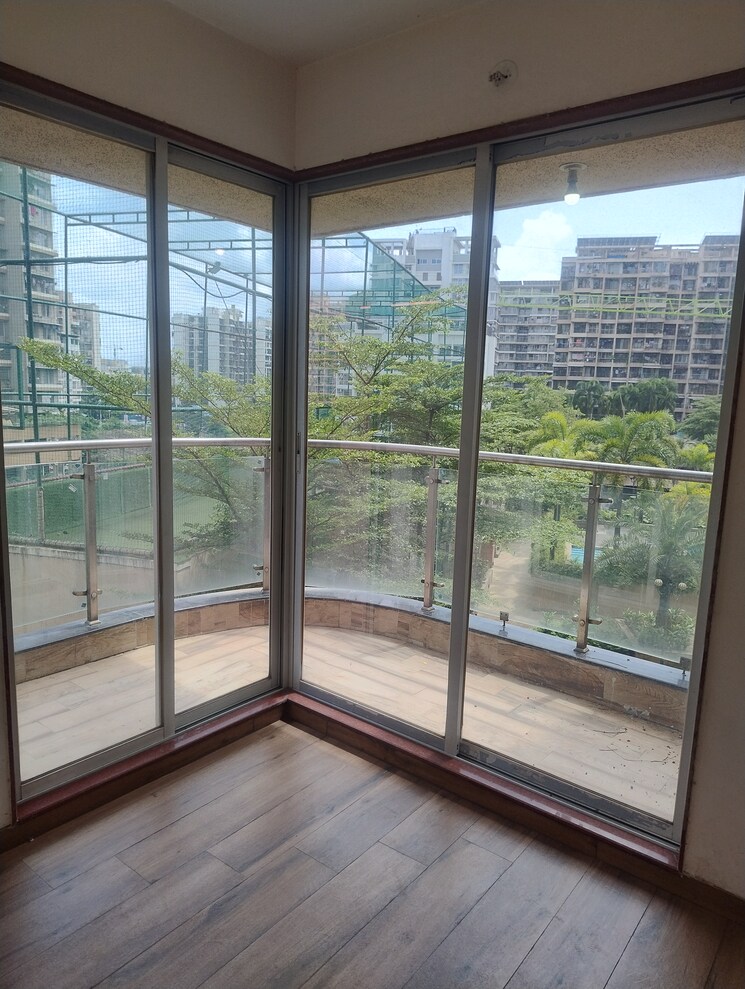 Balcony, sm-vision 2 Bedroom 775 Sq.Ft. Apartment In Ulwe Navi Mumbai 9141406