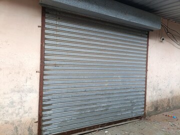 Room in  Warehouse at Ghitorni – for Rent
