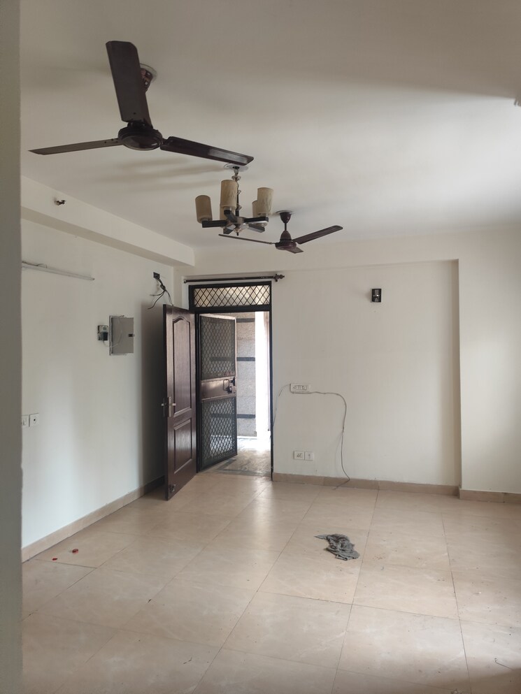 Room, gardenia-gateway 2.5 Bedroom 1265 Sq.Ft. Apartment In Sector 75 Noida 9141405