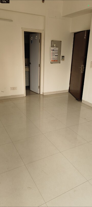 Bathroom in 2 BHK Apartment at Emaar The Palm Drive-Palm Studios, Sector 66 – for Rent