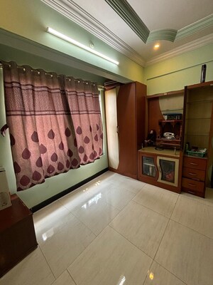 Bedroom in 6+ BHK Independent House at Khanda Colony – for Sale