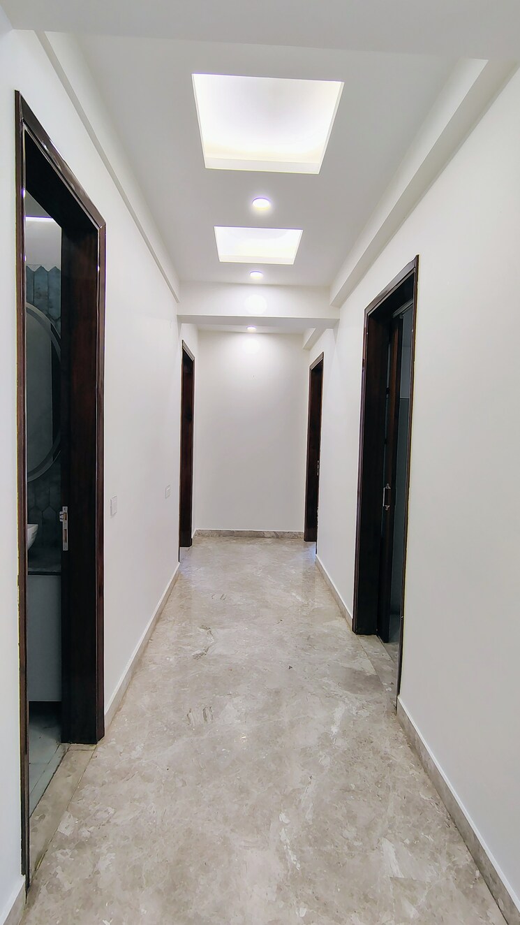 undefined, super-mart-1 3 Bedroom 2844 Sq.Ft. Builder Floor In Sector 27 Gurgaon 9141483