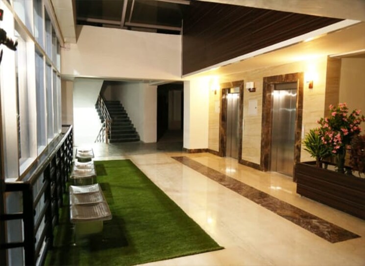  Parking, rajpur road Commercial Office Space 2500 Sq.Ft. In Rajpur Road Dehradun 9141397