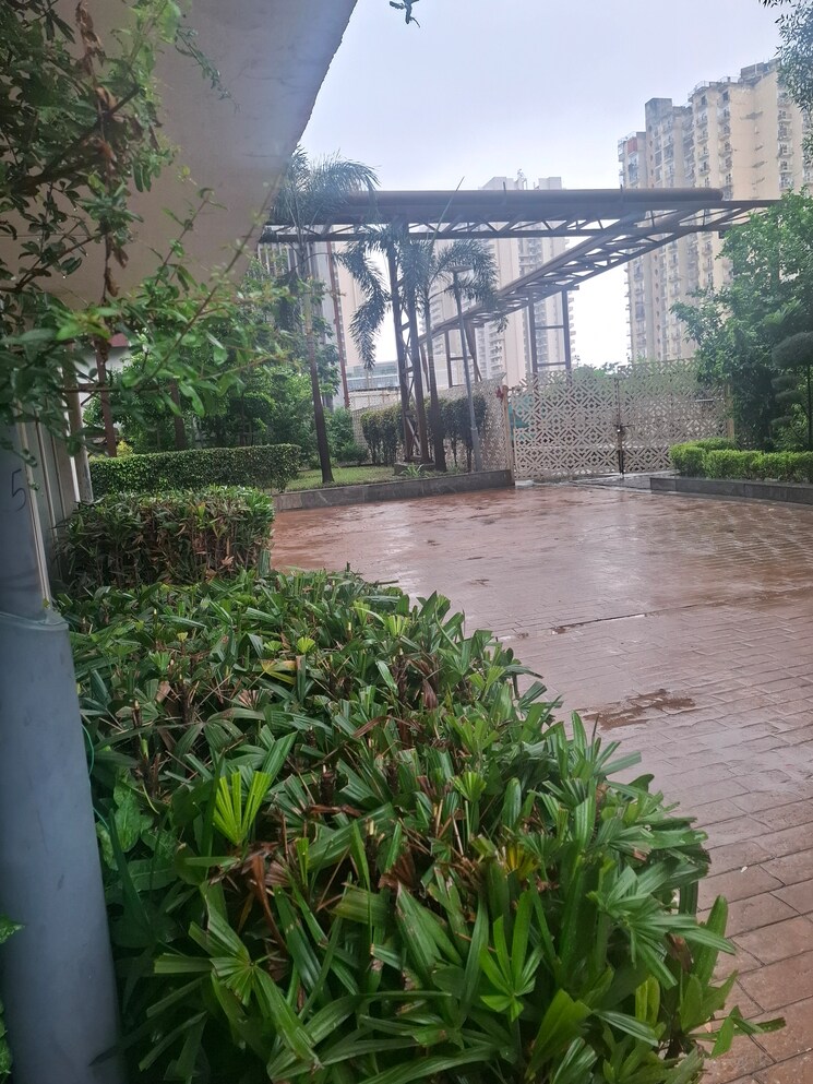 Exterior View, amrapali-crystal-homes 3 Bedroom 1700 Sq.Ft. Apartment In Sector 76 Noida 9141473