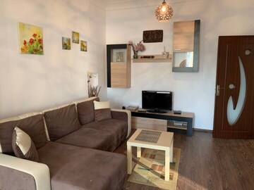 2 BHK Apartment For Sale in Kandivali East