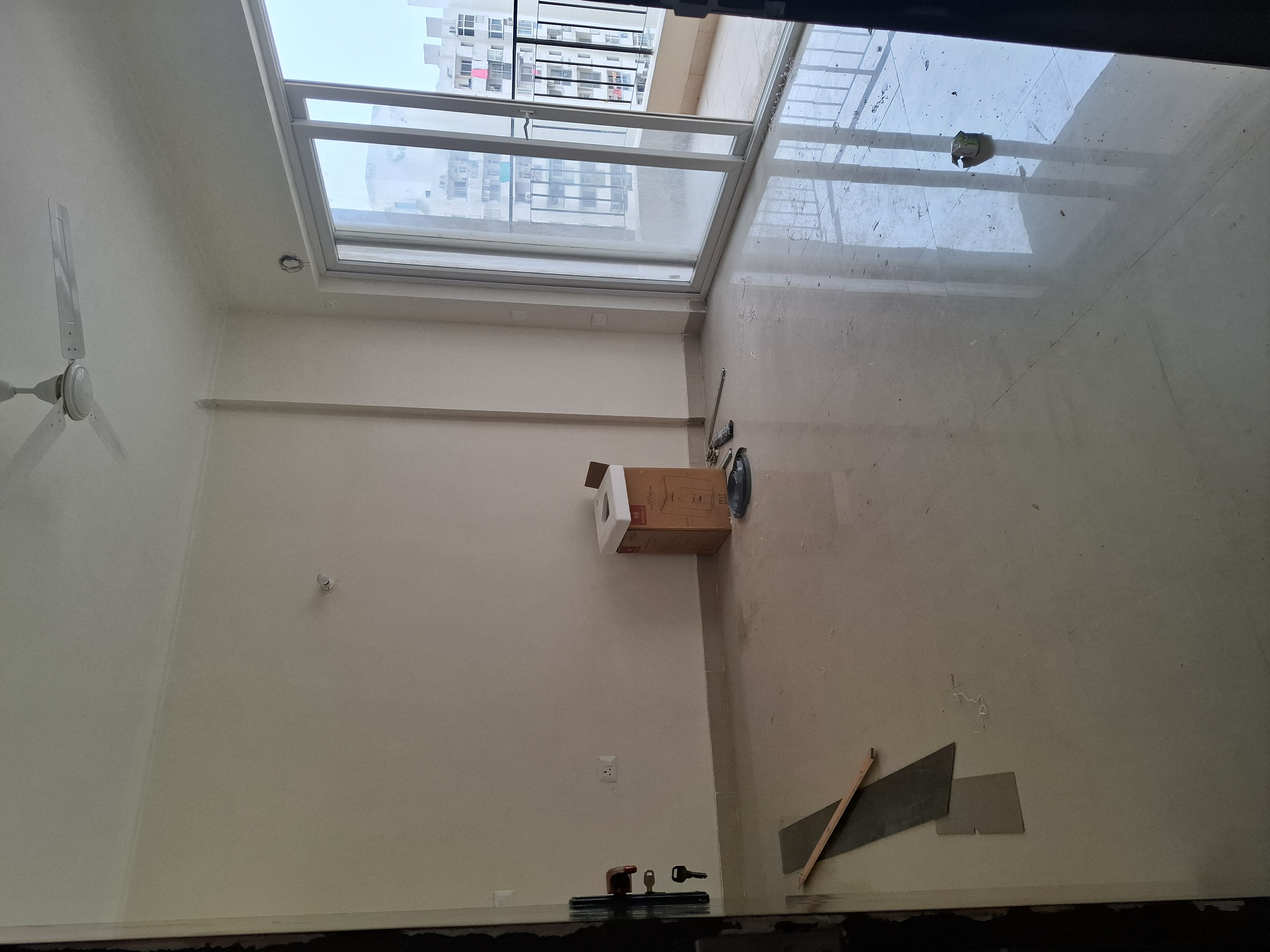 3 BHK Apartment For Sale in Amrapali Crystal Homes