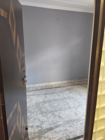 Balcony in 2 BHK Builder Floor at Vipin Garden – for Rent