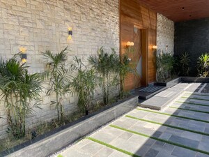  3 BHK Apartment at Pir Machalla – for Sale