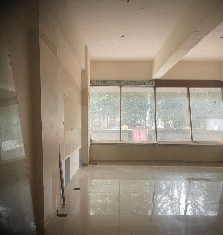 Bathroom, heera-panna-shopping-centre Commercial Shop 324 Sq.Ft. In Powai Mumbai 9141560