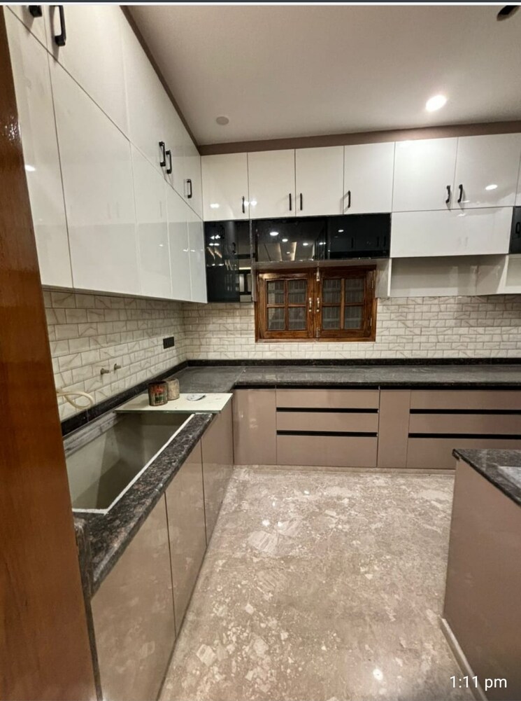 Kitchen, vigyan vihar 3 Bedroom 1620 Sq.Ft. Builder Floor In Vigyan Vihar Delhi 9141591