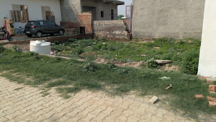 undefined, sector 143  200 Sq.Yd. Plot In Sector 143 Noida 9141633