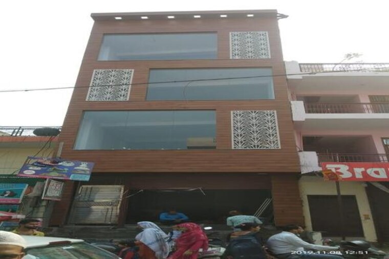 undefined, a block shalimar garden Commercial Shop 107 Sq.Yd. In A Block Shalimar Garden Ghaziabad 9141642