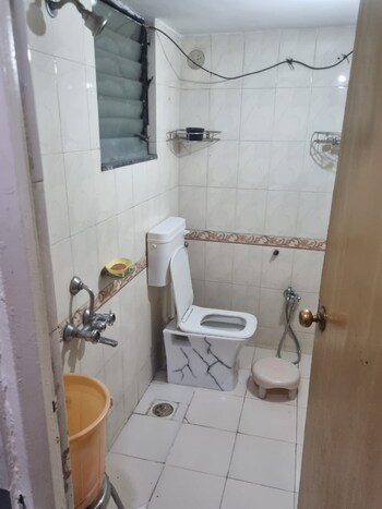 2 BHK Flat for Sale in Taware Colony, Pune
