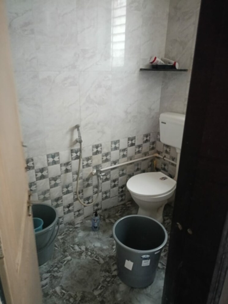 Bathroom, urban-bliss-apartment 1 Bedroom 651 Sq.Ft. Apartment In Lohgaon Pune 9141737