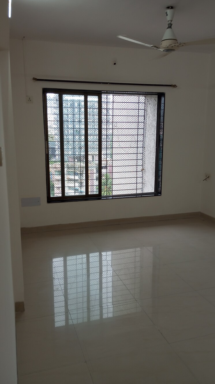 Room, nirlac-solitaire-tower 2 Bedroom 700 Sq.Ft. Apartment In Manpada Thane 9141744